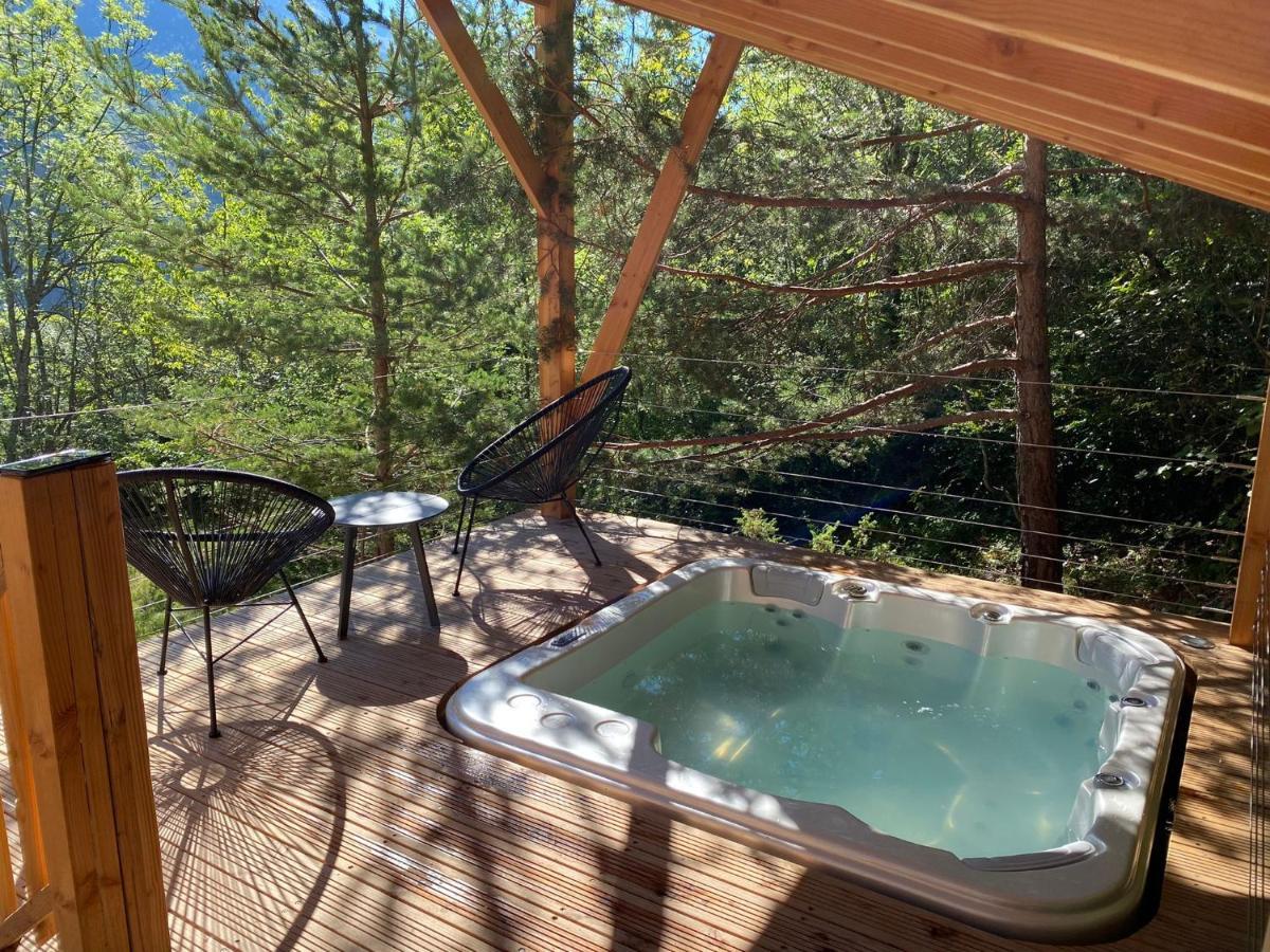 Chalet L'Empreinte Saint-Étienne-de-Tinée Eksteriør bilde